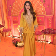 GOLD SET
