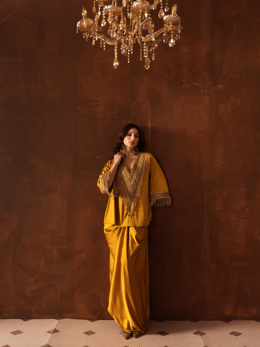 GOLD SET